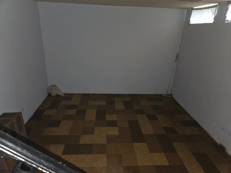 Building Photo - 2121 Kensington St