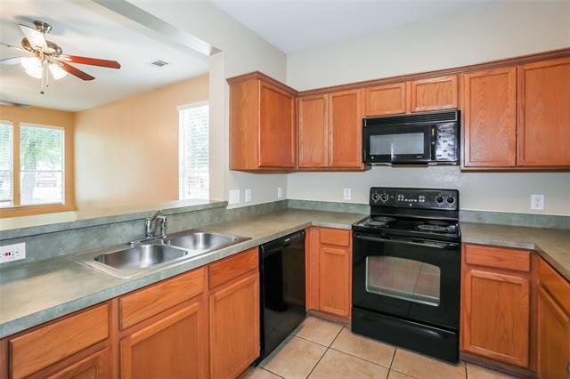 Building Photo - 10708 Astor Dr