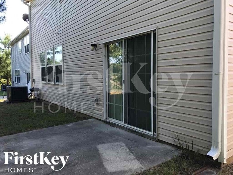 Building Photo - 2696 Alix Way