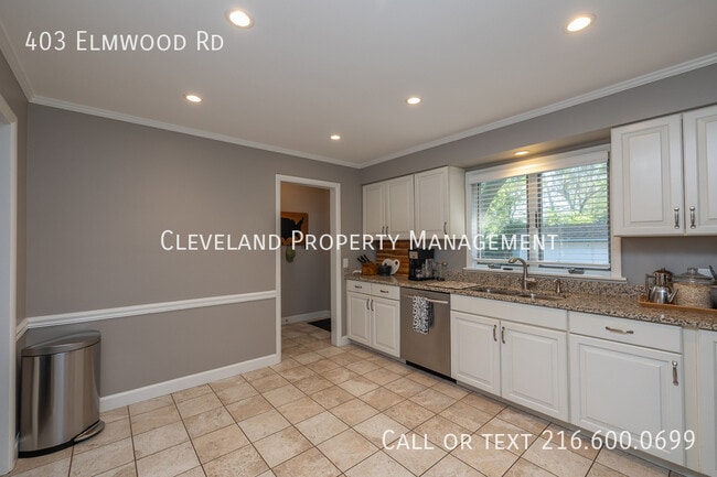 Building Photo - 403 Elmwood Rd