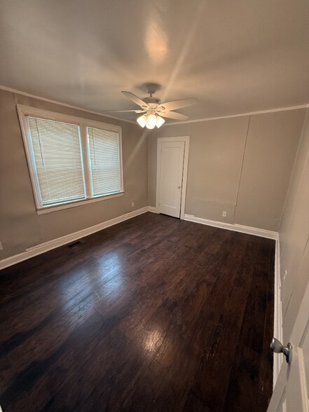 Building Photo - 4431 The Paseo