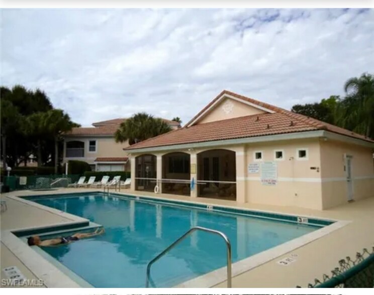 Pool/Clubhouse - 1096 Woodshire Ln