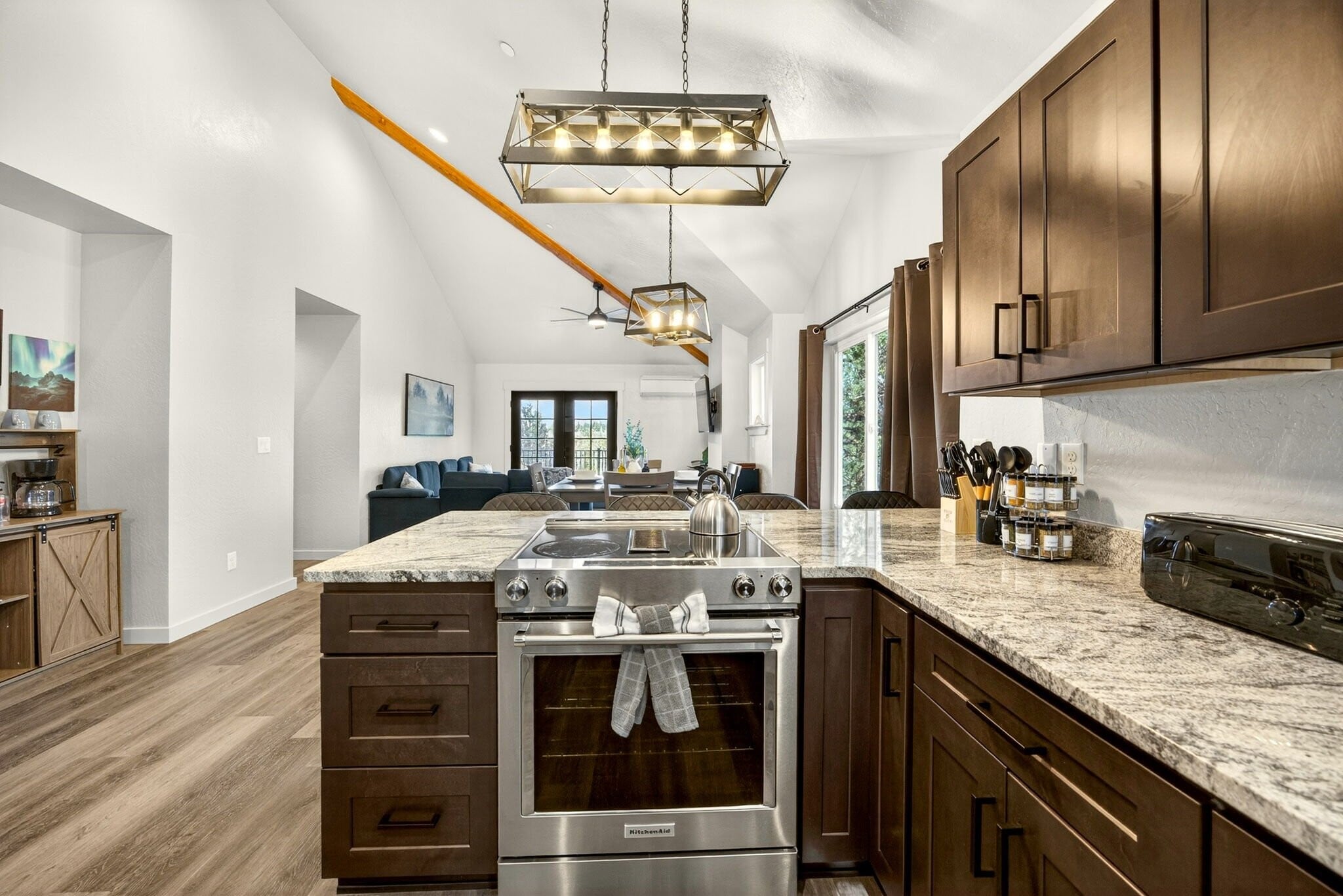 Building Photo - 4715 Red Tail Dr