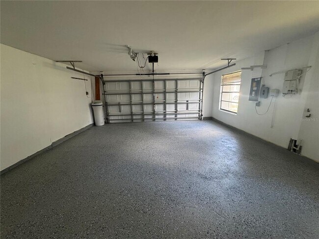 Building Photo - 120 Annwood Rd