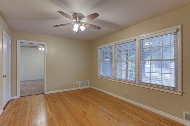 Building Photo - 3115 32nd St