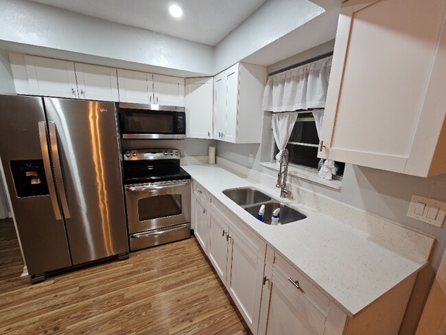 Building Photo - 5740 NW 11th St