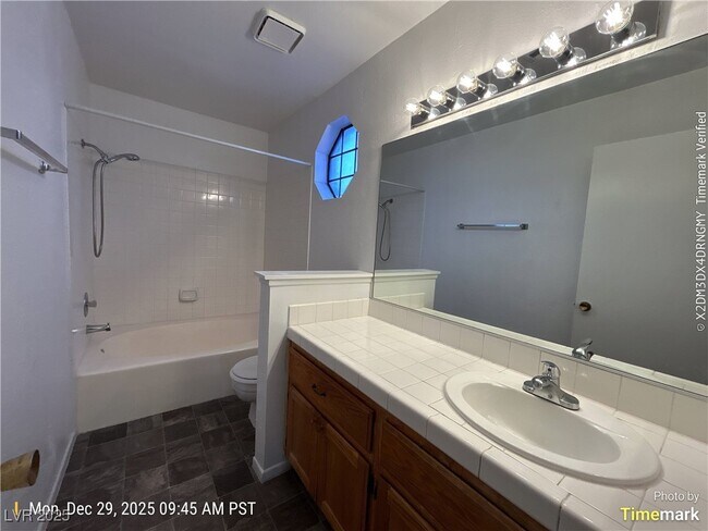 Building Photo - 109 Fig Ct