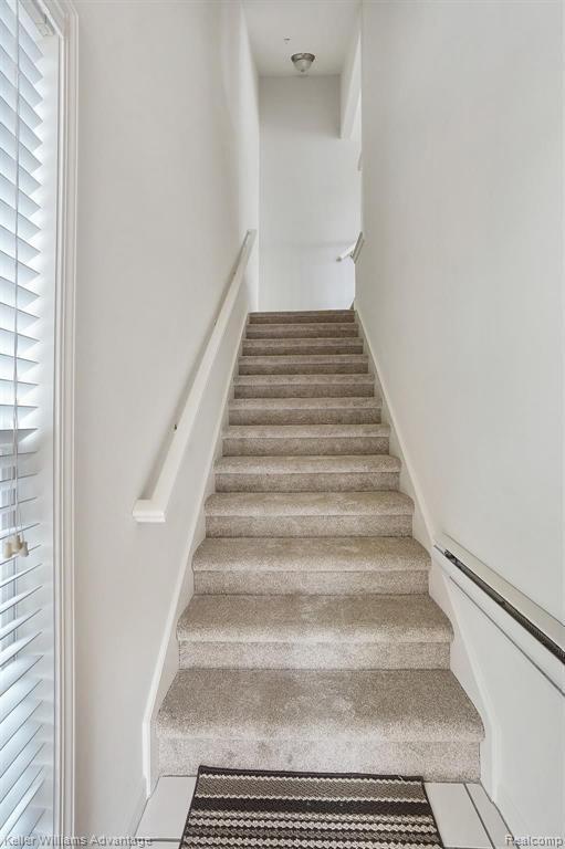 Building Photo - 28556 Carlton Way Dr