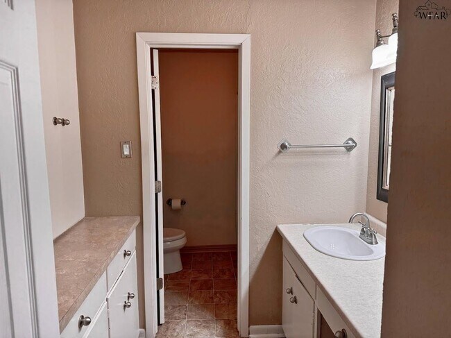 Building Photo - 4715 Coronado Ave