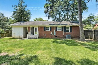 Building Photo - 4001 Abbeydale Dr