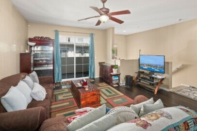 Building Photo - Winding Walk townhome will soon be available!