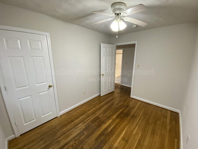 Building Photo - 11308 Gordon Rd