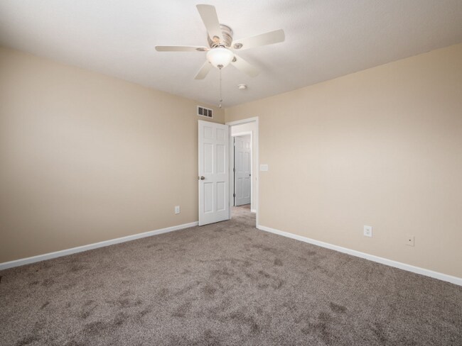 Building Photo - 7302 Claddaugh Ln