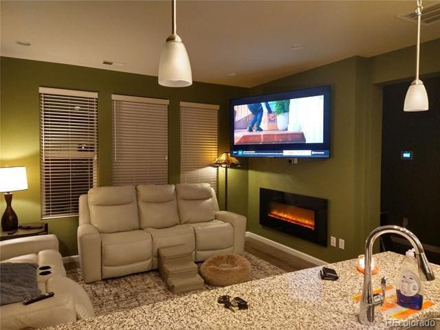 Building Photo - 15462 W 65th Ave