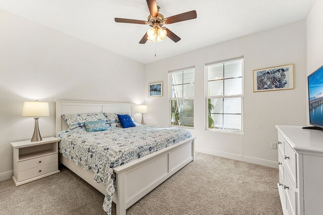 Building Photo - 6435 Montserrat Dr
