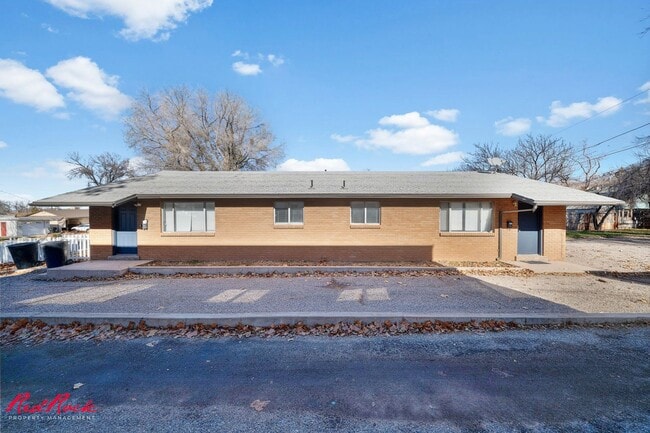 Building Photo - Charming 2 Bedroom Home in Cedar City!