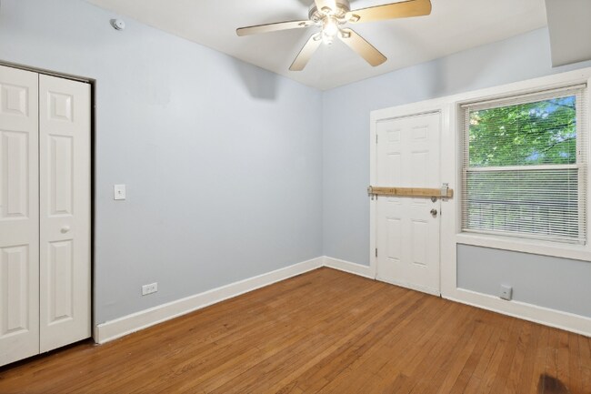 Building Photo - 8045 S Maryland Ave