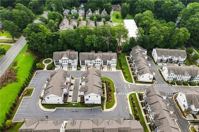 Building Photo - 1340 Stanley Pk Dr