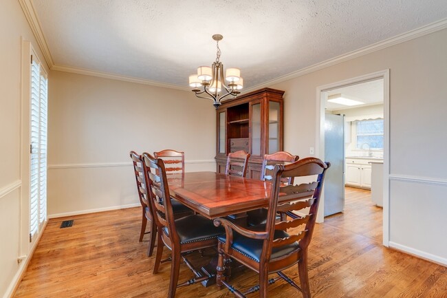 Building Photo - 103 Crosspointe Ln