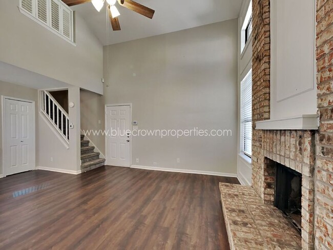 Building Photo - 2903 Harbinger Ln