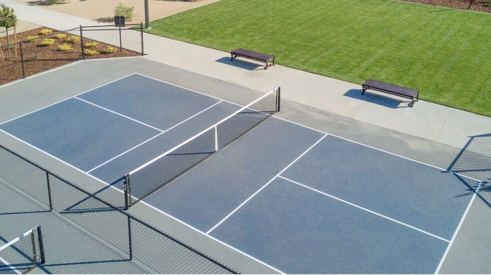 Building Photo - 5918 Rosalee St