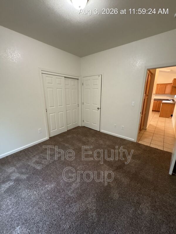 Building Photo - 1319 S Crowe St