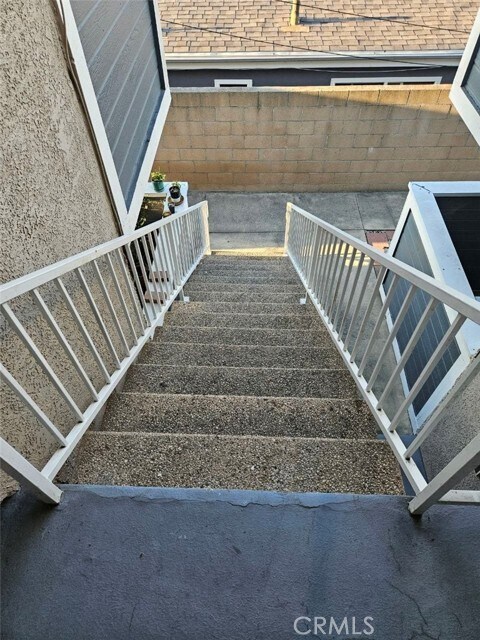 Building Photo - 1120 Nicklett Ave