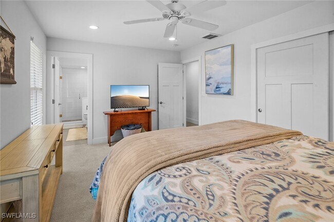 Building Photo - 474 Lake Murex Cir