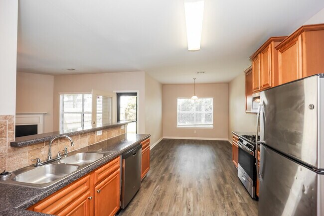 Building Photo - 107 Seabreeze Trail