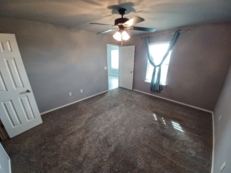 Building Photo - 7208 Gemini Trail