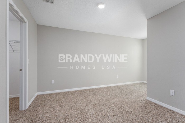 Building Photo - 5708 Marbella Dr