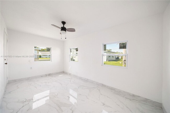 Building Photo - 2709 NW 54th St