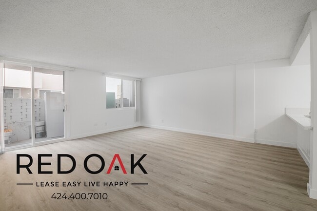 Building Photo - 1500 S Gramercy Pl