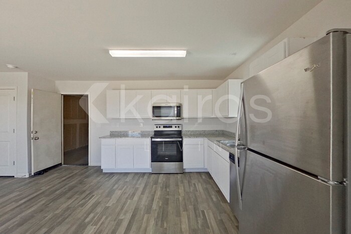 Building Photo - 3612 Koval Dr