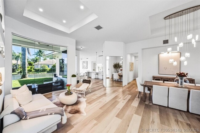 Building Photo - 11064 Canary Island Ct