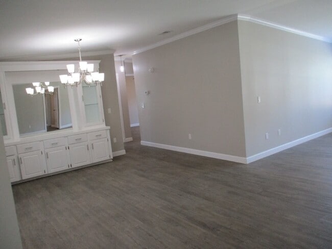 Building Photo - 213 Pettiford Rd