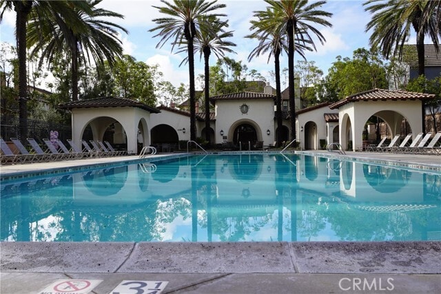 Building Photo - 1840 W Deerfield Rd