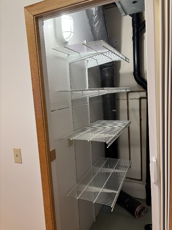 Building Photo - 18083 Settlers Way