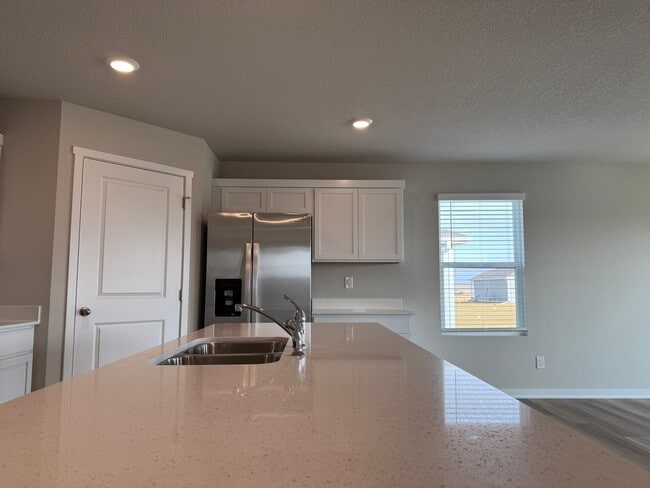 Building Photo - Never-Lived-In 4-Bedroom Ranch with Finished Basement Near Offutt AFB