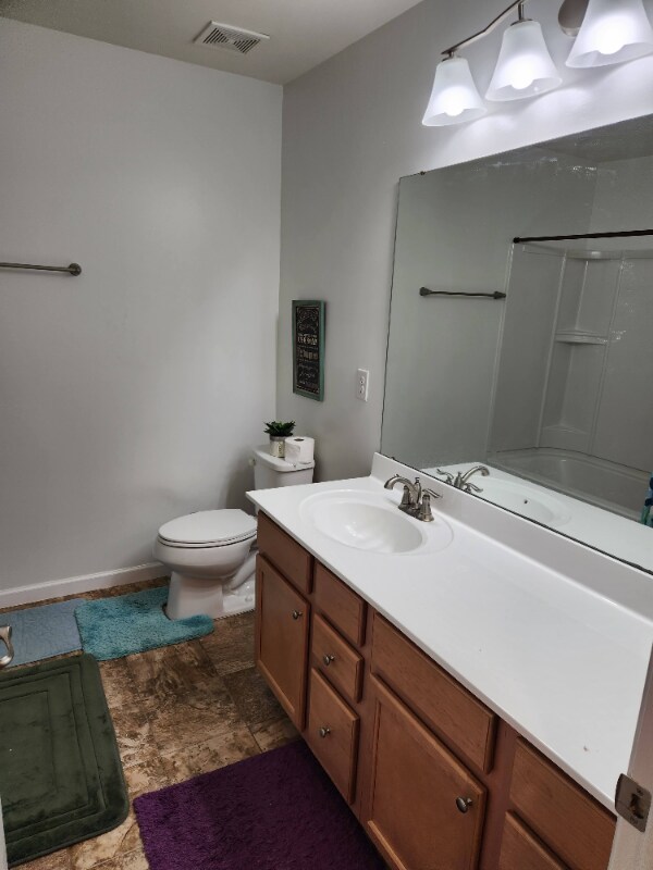 Building Photo - 2041 Leeds Ln