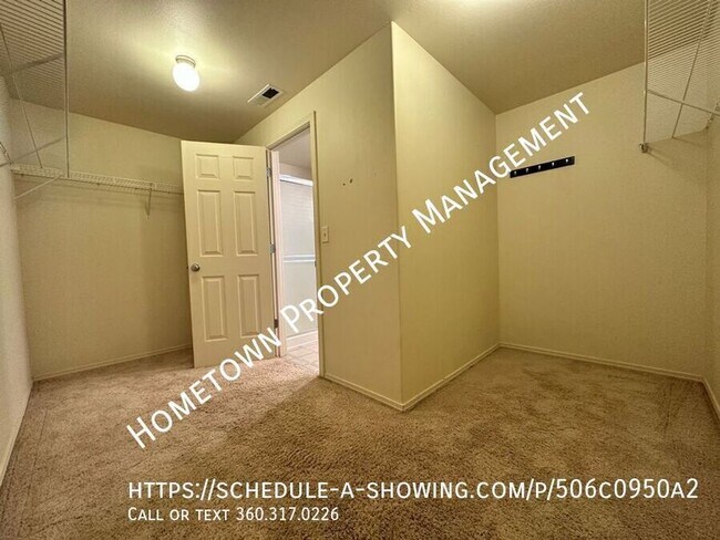 Building Photo - 7205 33rd Ave NE