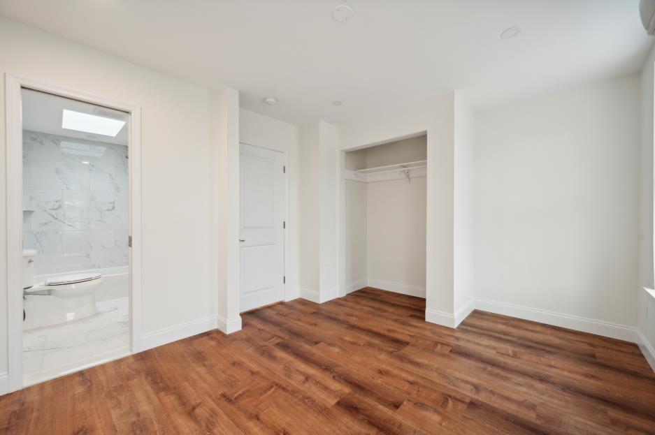 2nd floor. - 344 N Sloan St