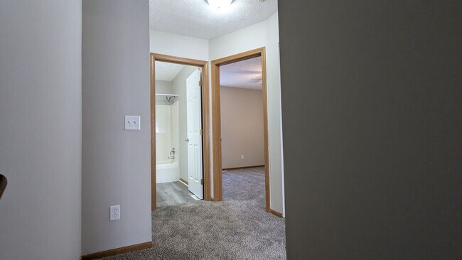 Building Photo - MN Cedar Village (861)