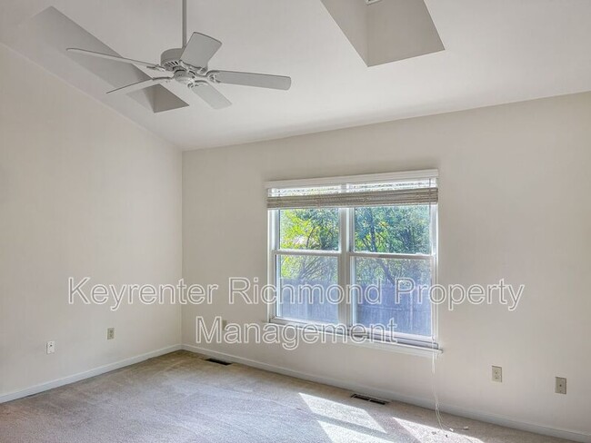 Building Photo - 10007 Bellona Ct