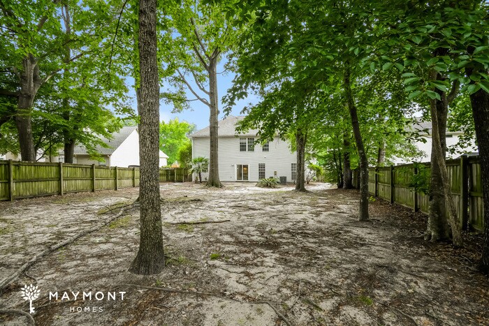 Building Photo - 108 Waddington Trce