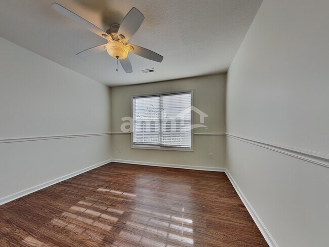 Building Photo - 3342 Hunt Crest Rd