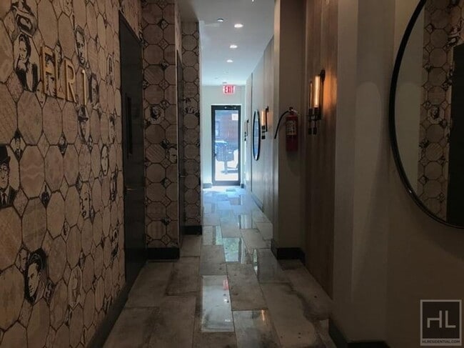 Building Photo - ST JOHNS PLACE