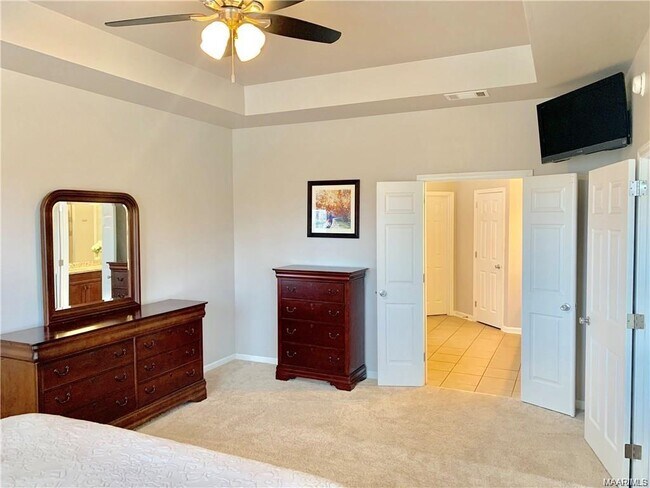 Building Photo - 9217 Springwood Ct