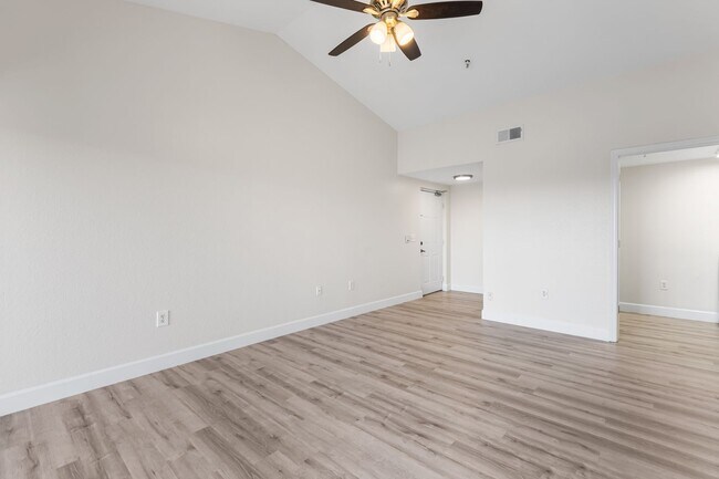 Building Photo - ** FAIRWAY PRESERVE ** 1 BED / 1 BATH CONDO - PET OK! - LAKE VIEW - NORTH NAPLES - ANNUAL RENTAL