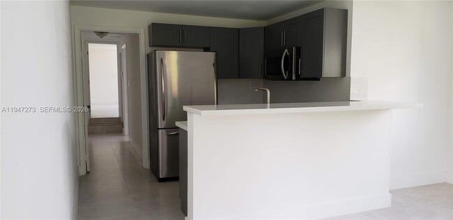 Building Photo - 9285 SW 37th St